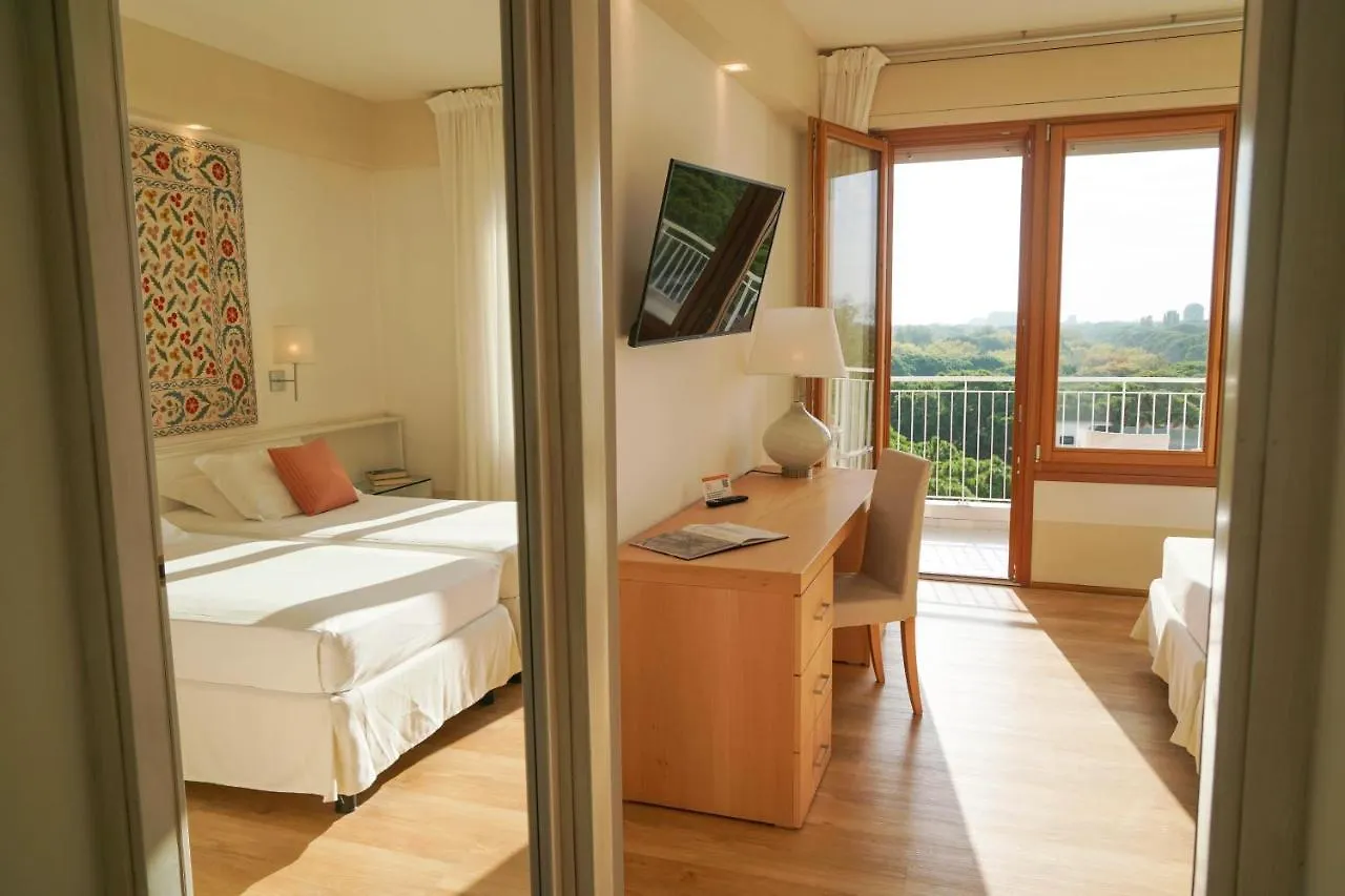 Art&Park Hotel Union Lido Cavallino-Treporti 4*,