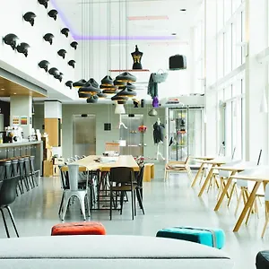 moxy-milan-malpensa-airport.it-lombardy.com/
